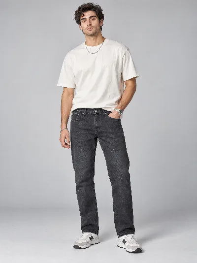 Męskie jeansy Straight Fit – klasyczna prosta nogawka, 98% bawełna, 2% elastan
