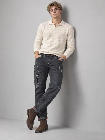 Męskie jeansy Boyfriend Fit – grafitowy denim z przetarciami