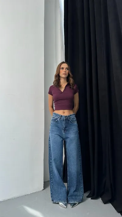 Damskie jeansy baggy z wysokim stanem – szeroka nogawka
