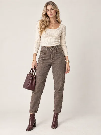 Damskie jeansy MOM FIT – wysoki stan, elastyczny denim